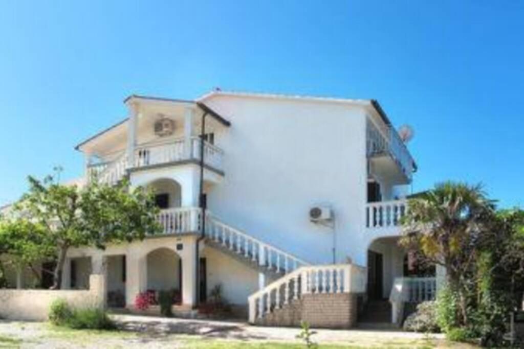 House Nena Διαμέρισμα Μεντουλίν Εξωτερικό φωτογραφία